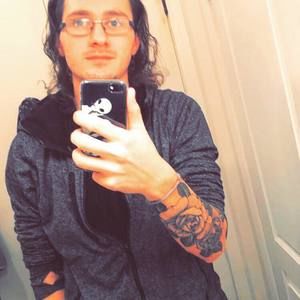 Meet your Posher, Nick